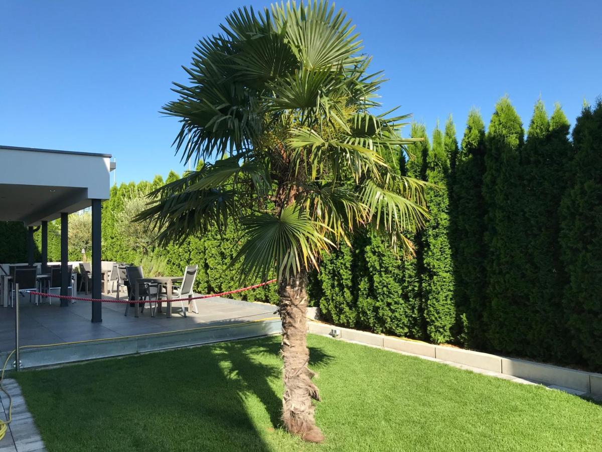 Hotel Hohenloher Tor Bretzfeld Екстериор снимка