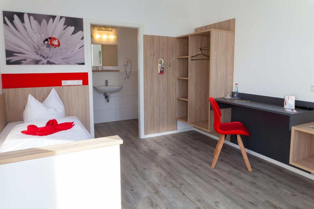 Hotel Hohenloher Tor Bretzfeld Екстериор снимка