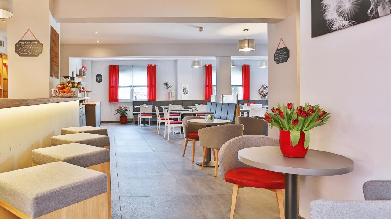 Hotel Hohenloher Tor Bretzfeld Екстериор снимка