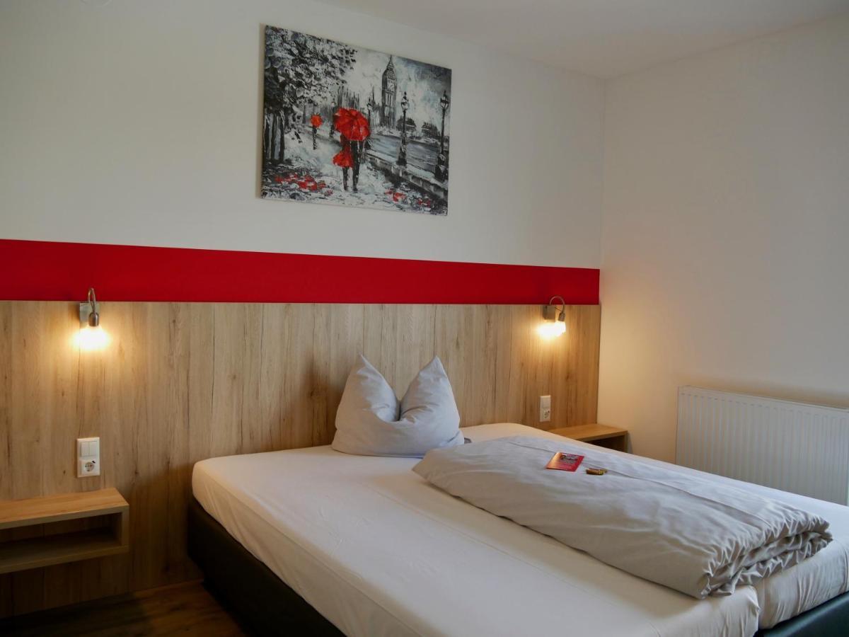 Hotel Hohenloher Tor Bretzfeld Екстериор снимка
