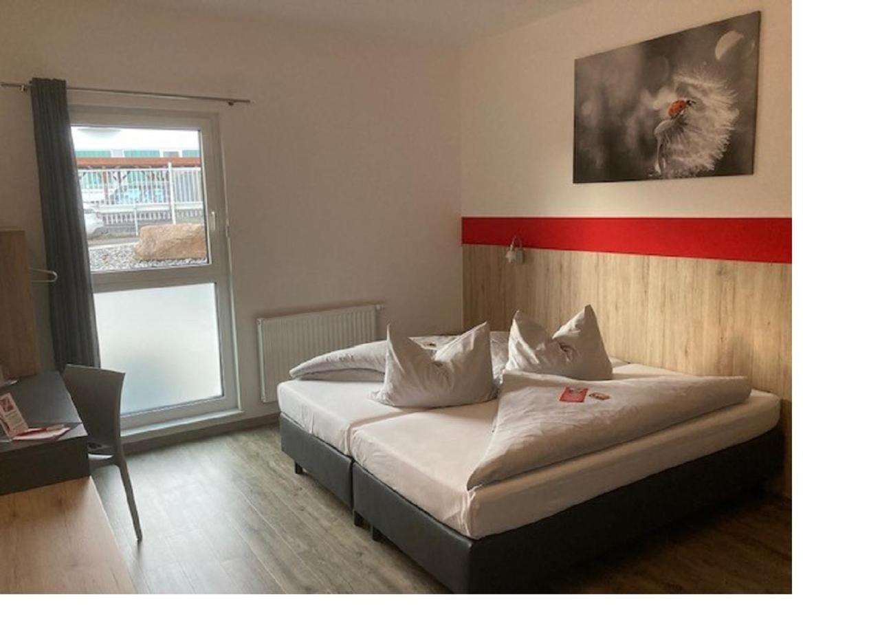 Hotel Hohenloher Tor Bretzfeld Екстериор снимка