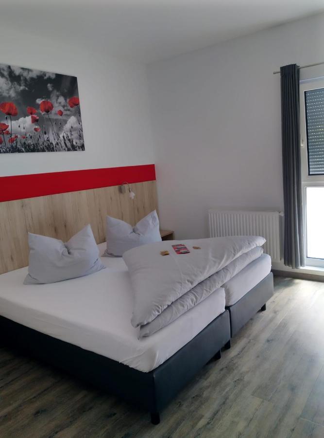 Hotel Hohenloher Tor Bretzfeld Екстериор снимка