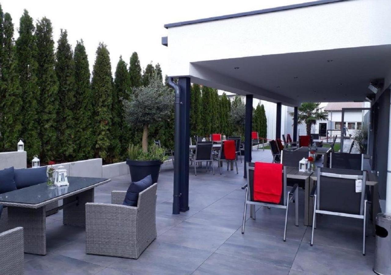 Hotel Hohenloher Tor Bretzfeld Екстериор снимка